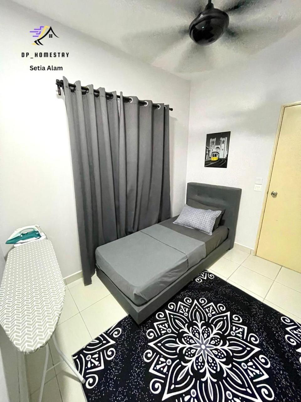 Dp Islamic Homestay Setia Alam Exterior photo
