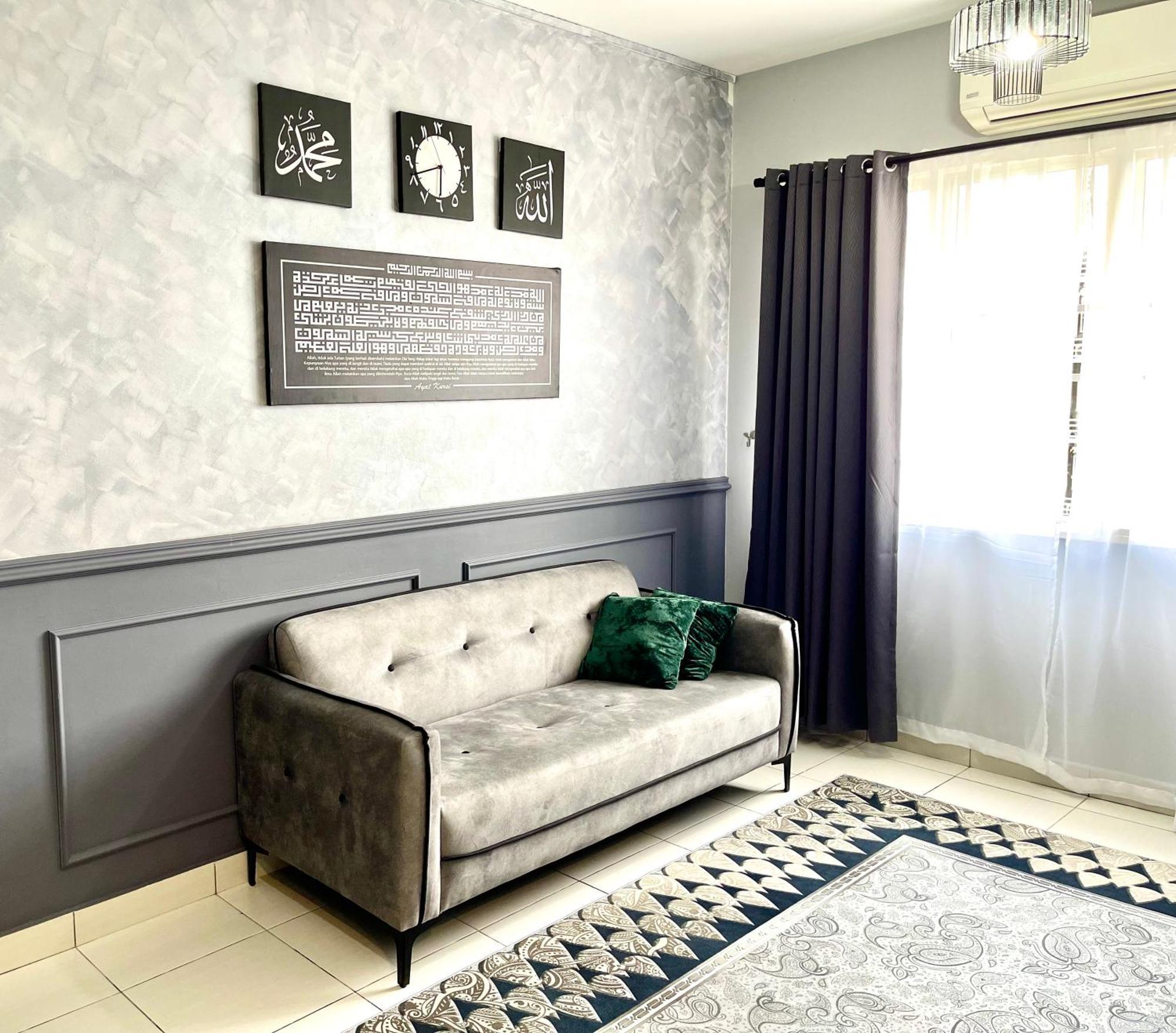 Dp Islamic Homestay Setia Alam Exterior photo